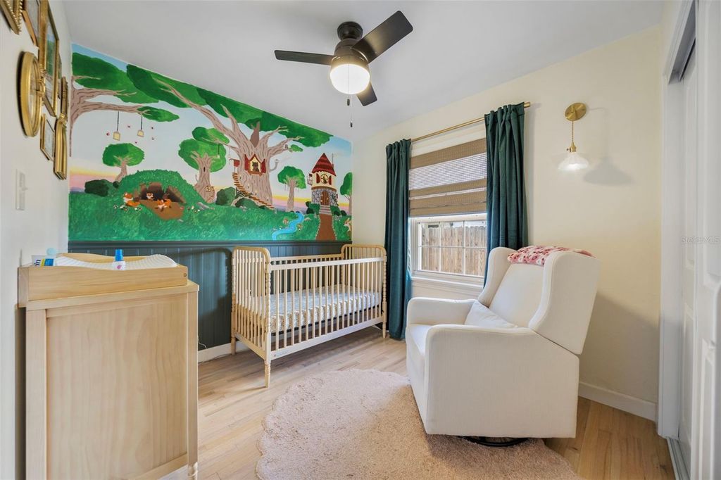 Image 23 of property listing at 1100 32ND AVENUE N, St Petersburg, FL 33704