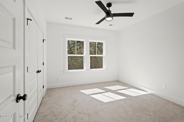 1007 Beauvoir Drive NW, Calabash, NC 28467
