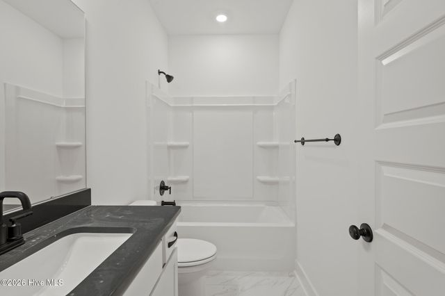 1007 Beauvoir Drive NW, Calabash, NC 28467