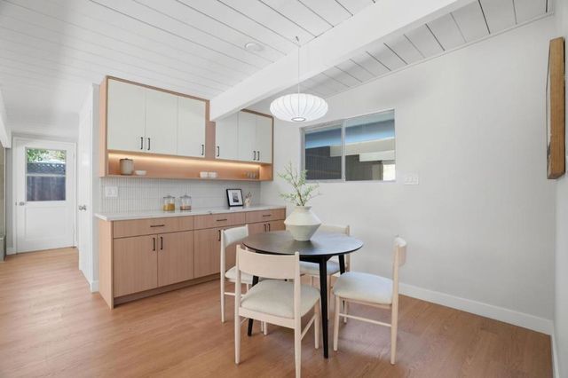 3862 Mumford Place, Palo Alto, CA 94306