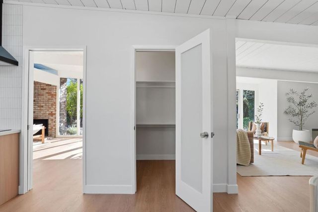 3862 Mumford Place, Palo Alto, CA 94306