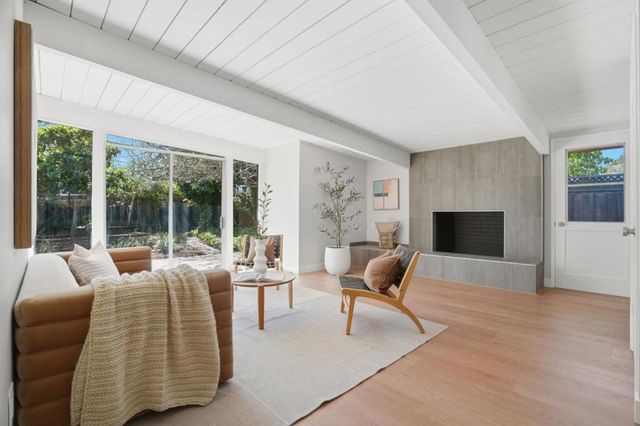 3862 Mumford Place, Palo Alto, CA 94306