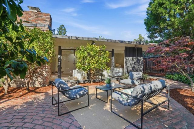 3862 Mumford Place, Palo Alto, CA 94306