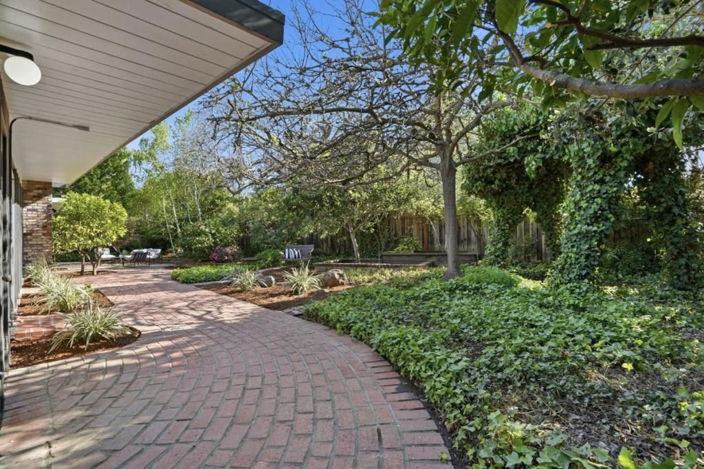 Image 48 of property listing at 3862 Mumford Place, Palo Alto, CA 94306