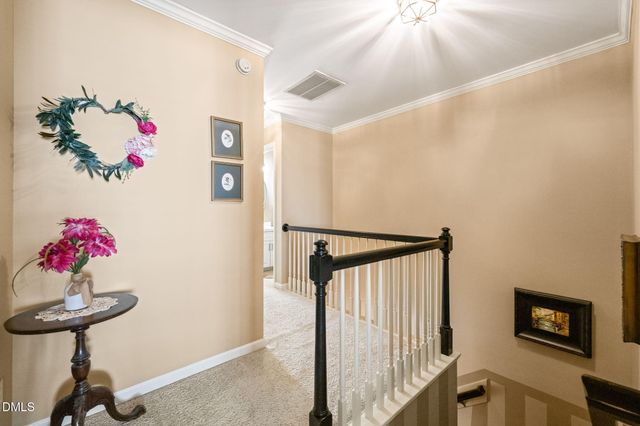 8221 Hempshire Place 106, Raleigh, NC 27613