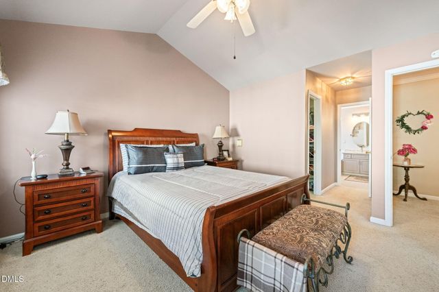 8221 Hempshire Place 106, Raleigh, NC 27613