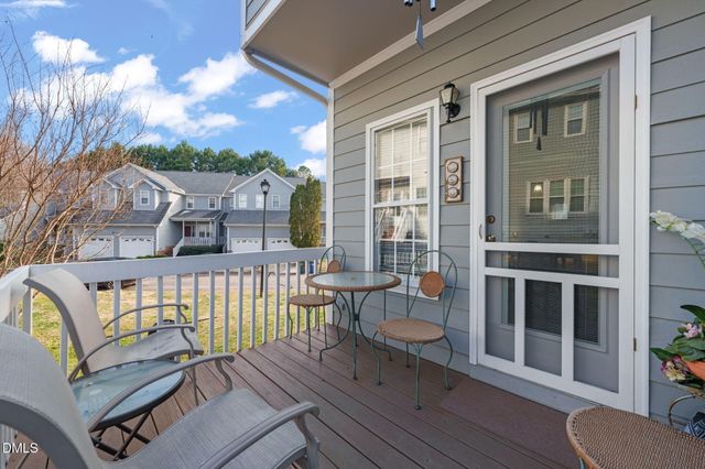 8221 Hempshire Place 106, Raleigh, NC 27613