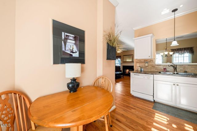 8221 Hempshire Place 106, Raleigh, NC 27613