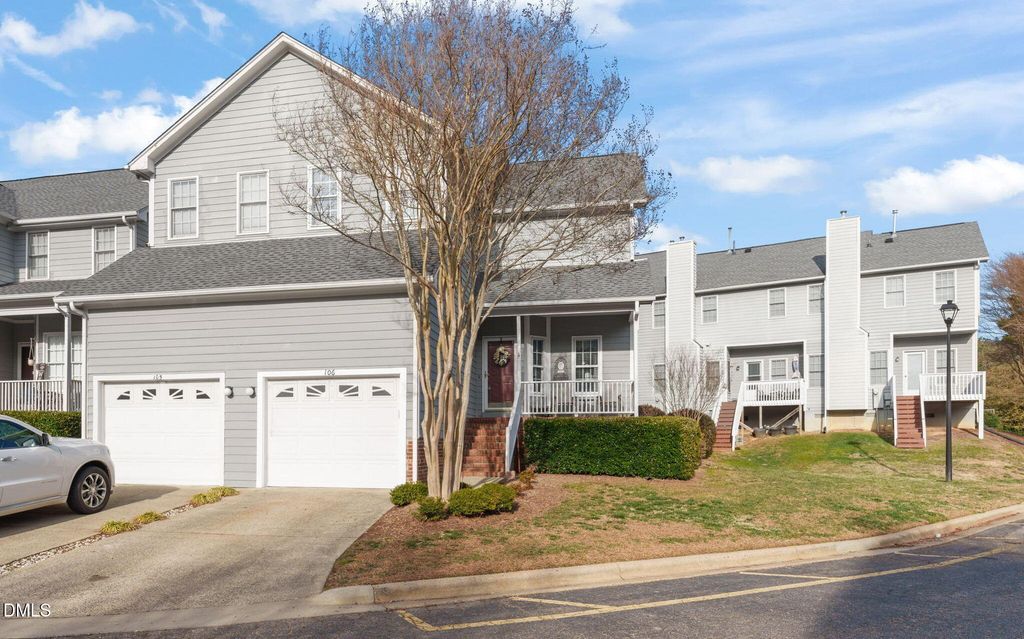 8221 Hempshire Place 106, Raleigh, NC 27613