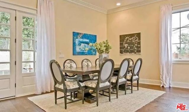 580 N Kenter Avenue, Los Angeles, CA 90049