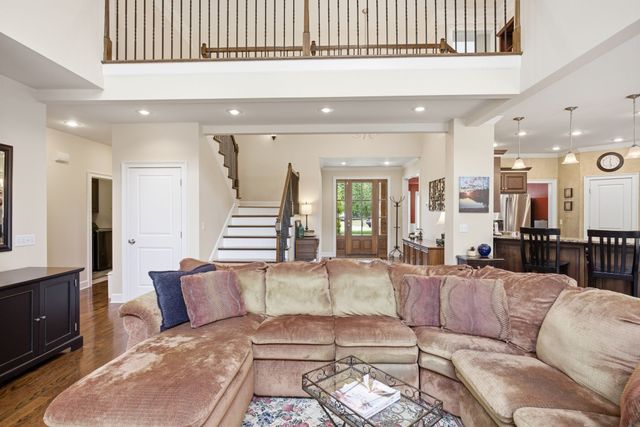 7106 Pleasant Grove Ct, Fairview, TN 37062