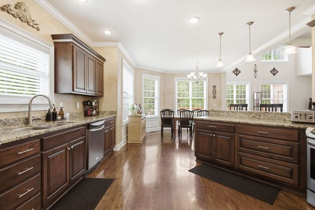 7106 Pleasant Grove Ct, Fairview, TN 37062