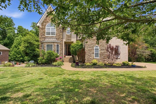 7106 Pleasant Grove Ct, Fairview, TN 37062