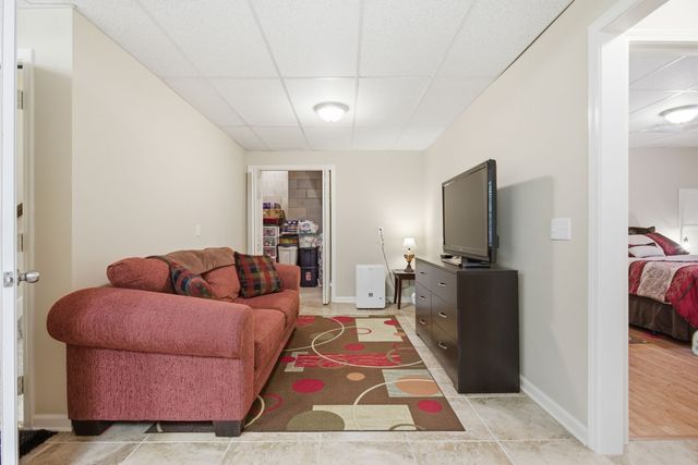 7106 Pleasant Grove Ct, Fairview, TN 37062