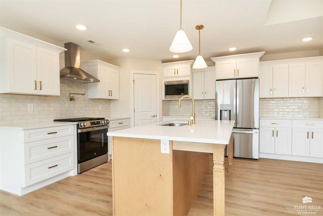 2545 Karen, Junction City, KS 66441