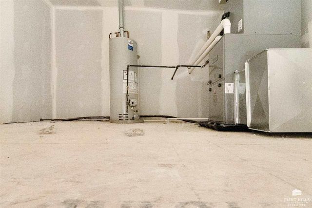 2545 Karen, Junction City, KS 66441