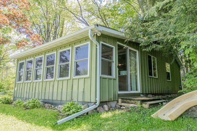 N7007 BRIDGE ROAD, Manawa, WI 54949