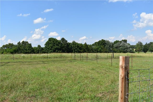 201 May Pop Lane, Marshall, AR 72650