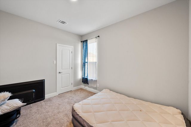 3703 Twin Pines Drive, Grand Prairie, TX 76065