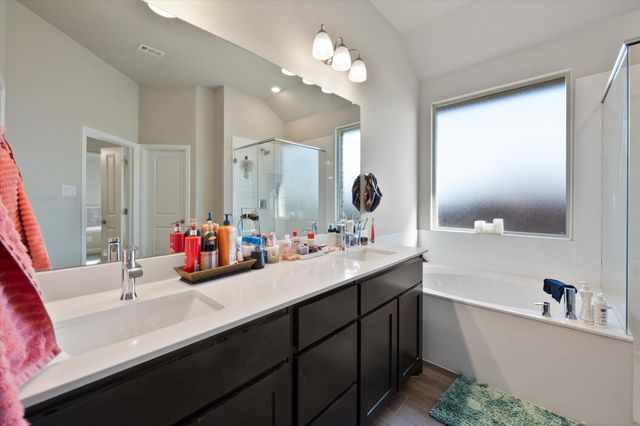3703 Twin Pines Drive, Grand Prairie, TX 76065