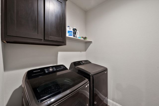 3703 Twin Pines Drive, Grand Prairie, TX 76065