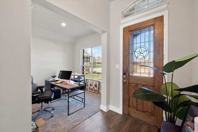 3703 Twin Pines Drive, Grand Prairie, TX 76065