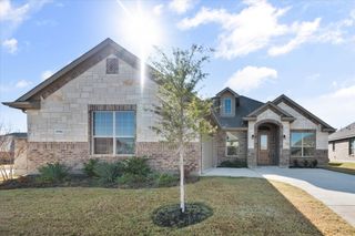 3703 Twin Pines Drive, Grand Prairie, TX 76065