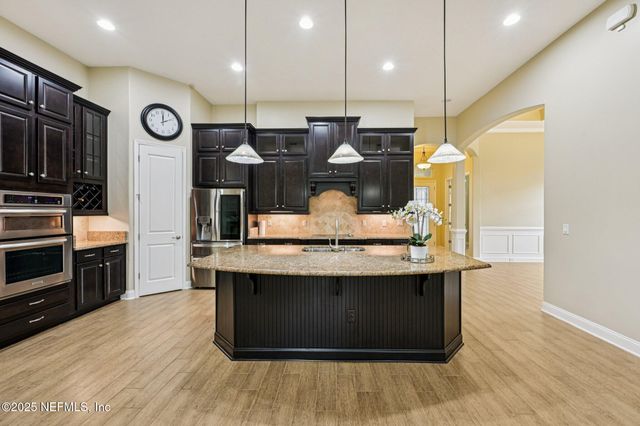 403 WILLOW WINDS Parkway, St. Johns, FL 32259