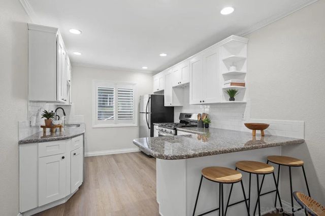 4009 Illinois, San Diego, CA 92104