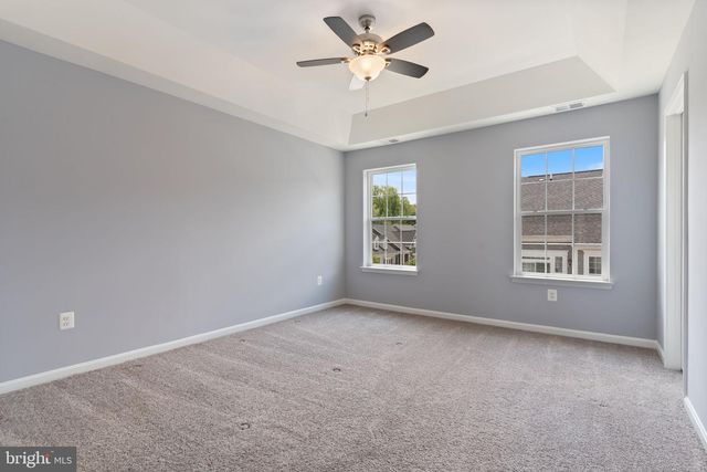 37 MUSTANG DR, La Plata, MD 20646