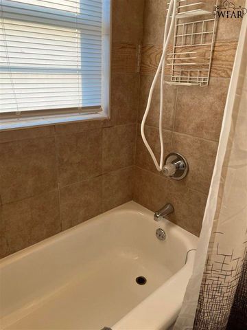 1409 NEWHAVEN ROAD, Wichita Falls, TX 76306