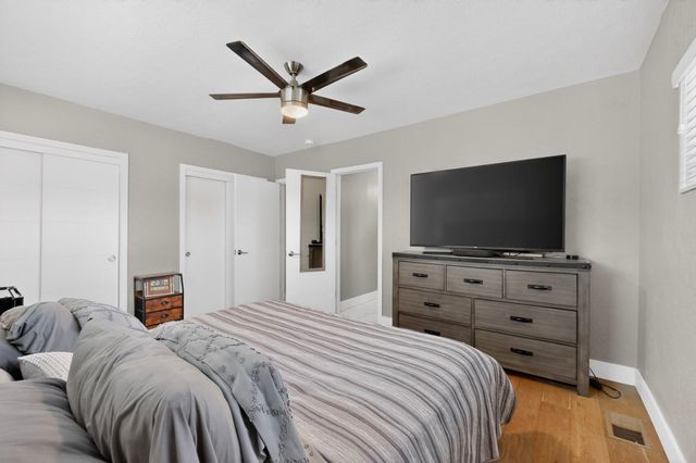 1112 Truman Street SE, Albuquerque, NM 87108