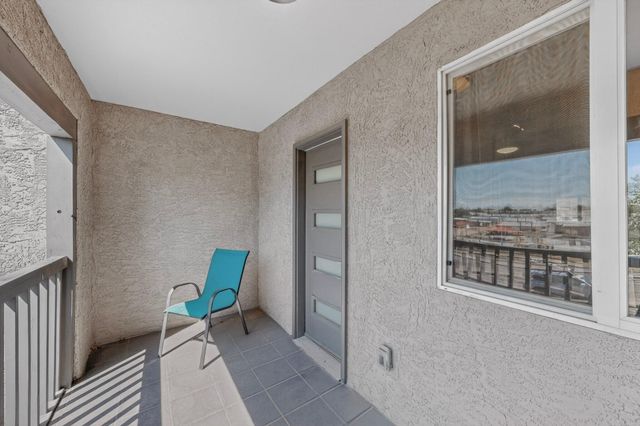 1112 Truman Street SE, Albuquerque, NM 87108