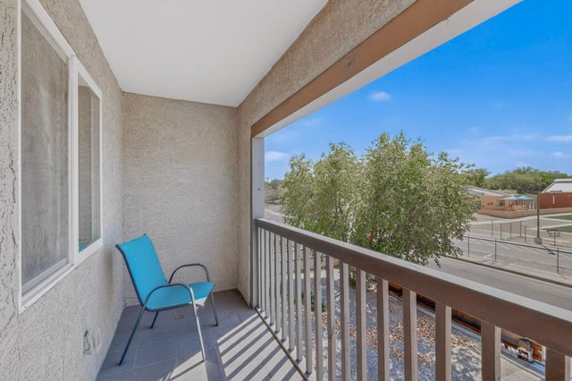 1112 Truman Street SE, Albuquerque, NM 87108