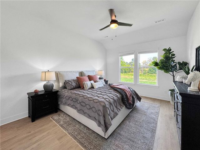 551 W Canada Drive, Farmington, AR 72730