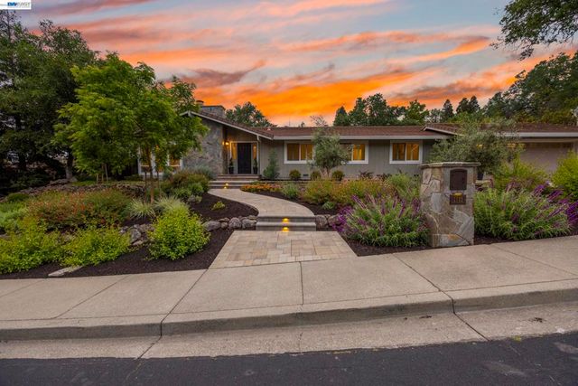 1816 Piedras Cir, Alamo, CA 94507