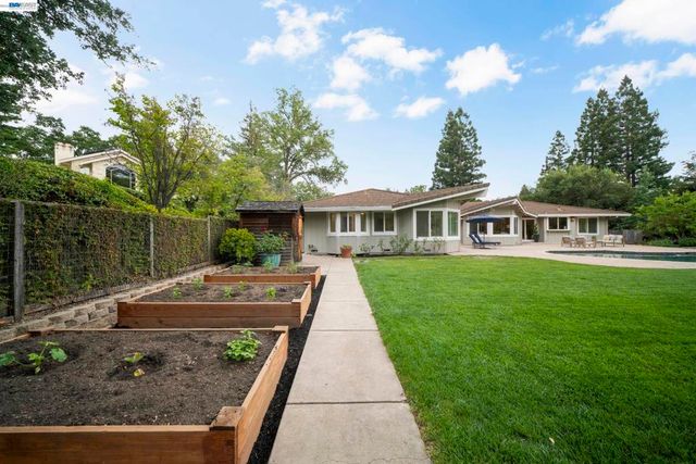1816 Piedras Cir, Alamo, CA 94507