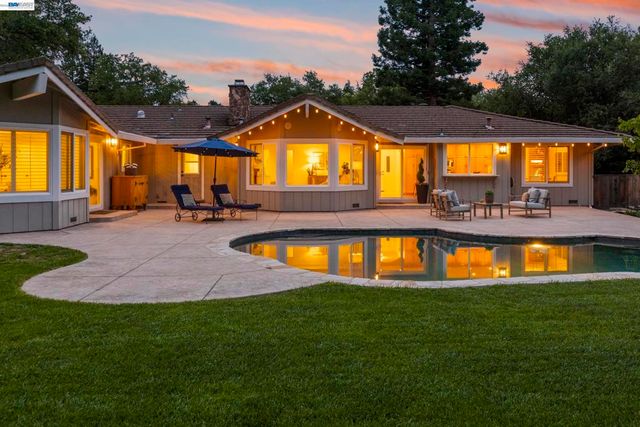 1816 Piedras Cir, Alamo, CA 94507