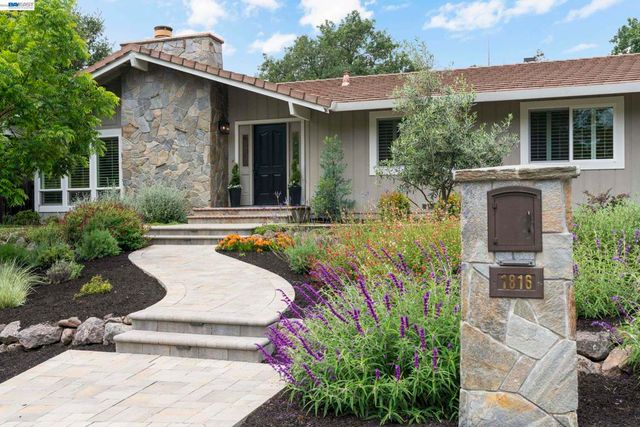 1816 Piedras Cir, Alamo, CA 94507
