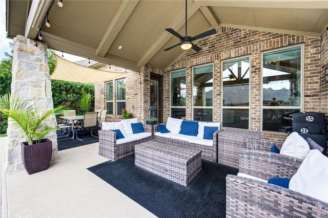 51 Springtime Creek Drive, Magnolia, TX 77354