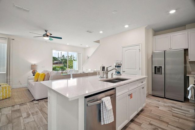 8174 COCONUT PLACE, Kissimmee, FL 34747