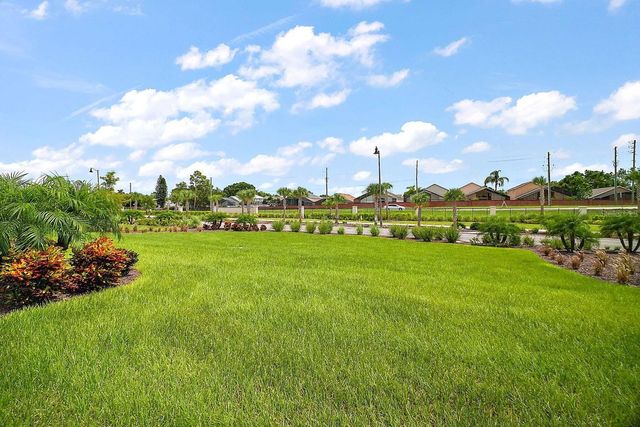 8174 COCONUT PLACE, Kissimmee, FL 34747