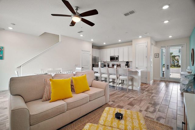 8174 COCONUT PLACE, Kissimmee, FL 34747