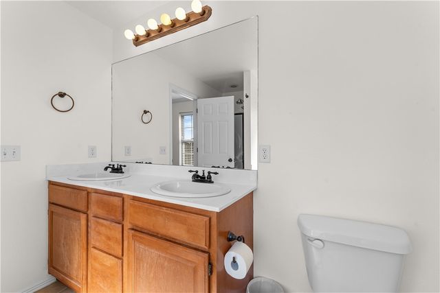 2003 N Lexington Street, Siloam Springs, AR 72761