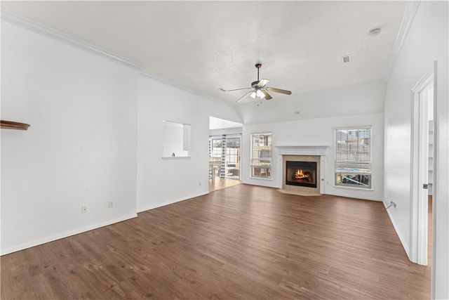 2003 N Lexington Street, Siloam Springs, AR 72761