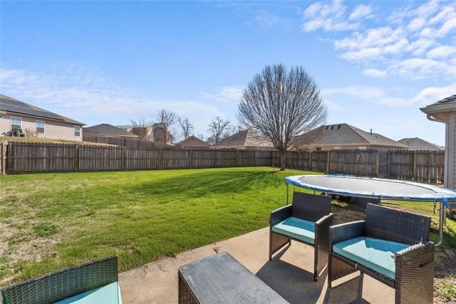 2003 N Lexington Street, Siloam Springs, AR 72761
