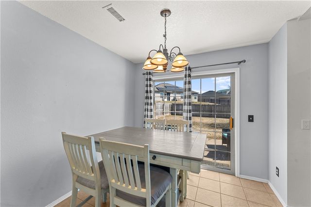 2003 N Lexington Street, Siloam Springs, AR 72761