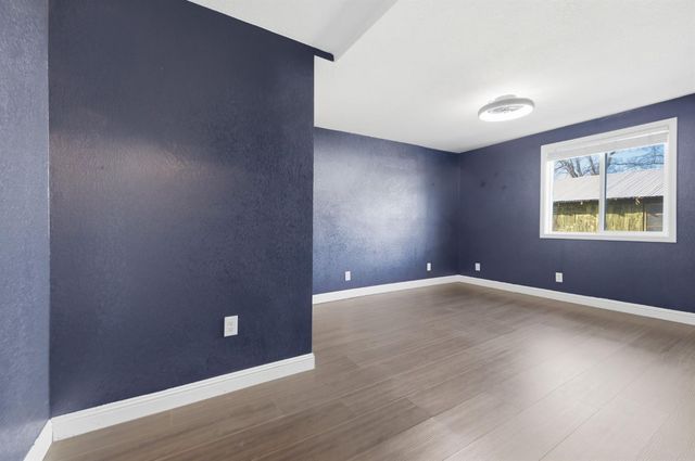 7580 Latrobe Rd, Shingle Springs, CA 95682