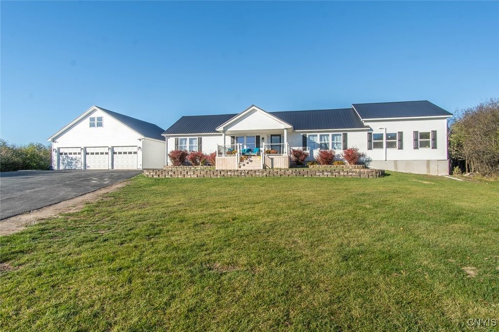 23155 Spring Valley Drive, Watertown Town, NY 13601