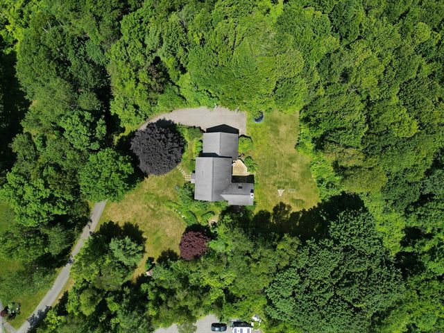 11 Davis Ln, Georgetown, MA 01833